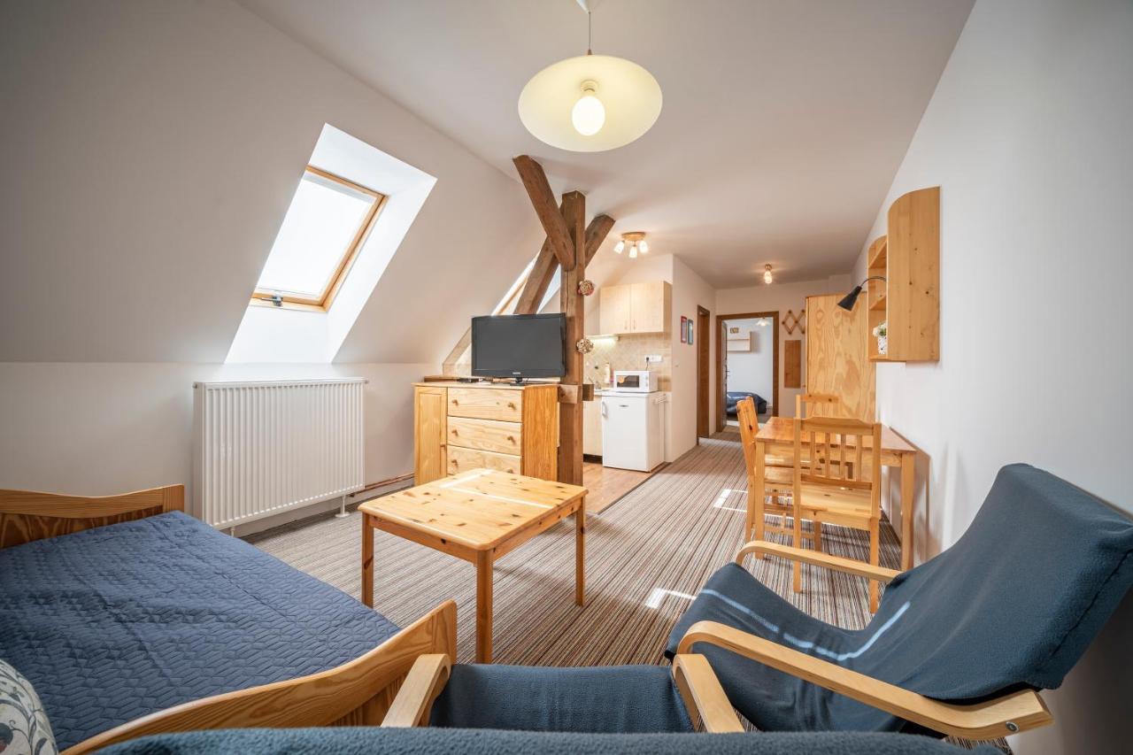Apartmany Rubinovi Horejsi Vrchlabi Ngoại thất bức ảnh